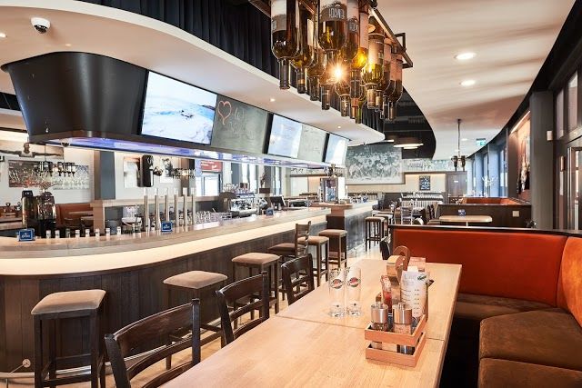Frankie's Restaurant Bar & Cafe