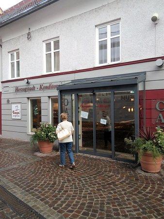 Herzogstadtkonditorei Taupe